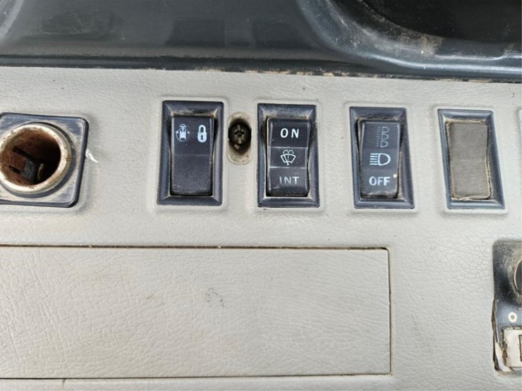 komatsu-pc150-lc-image-35