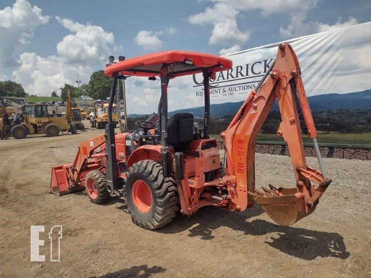 16-kubota-b26tlb-tractor-8242-image-35