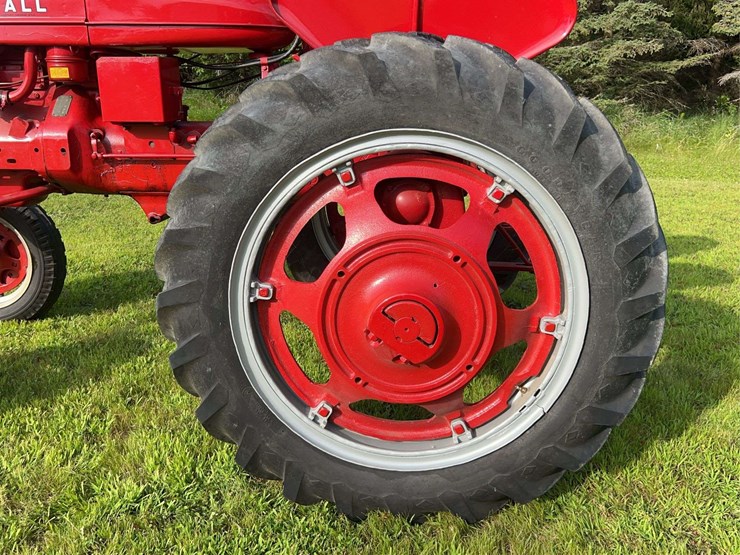 1944-farmall-hv-image-57