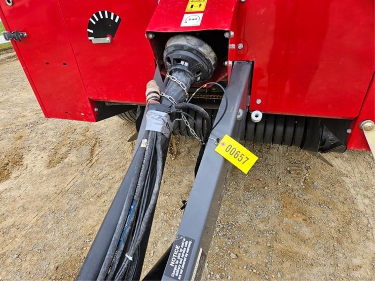 massey-ferguson-1745-image-16
