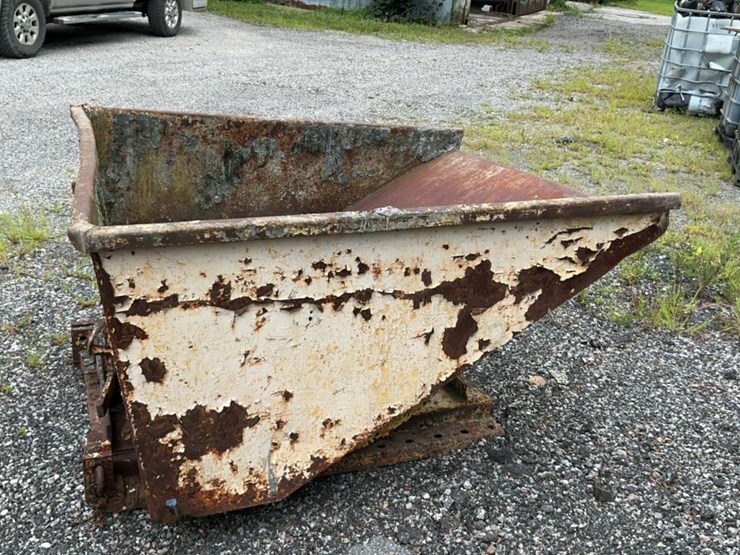 #165-•-self-dumping-hopper-image-4