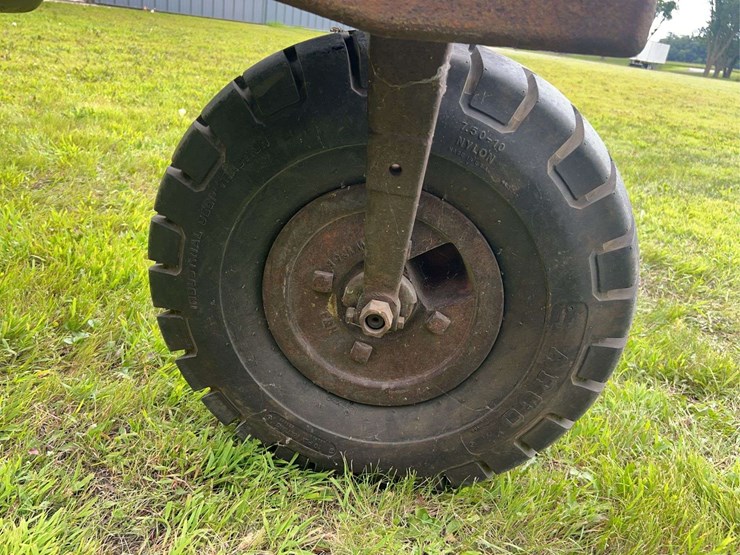 farmall-f12-image-19