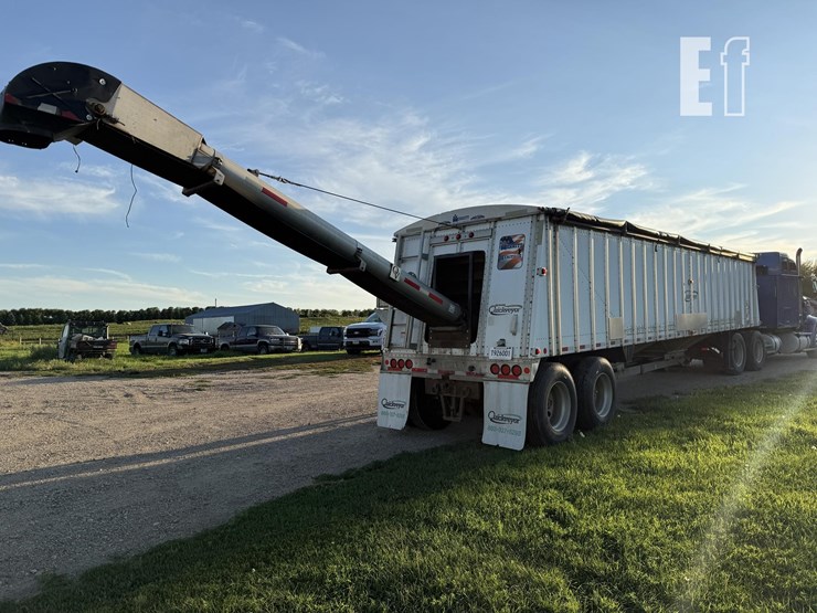 2015-merritt-38ft-image-9