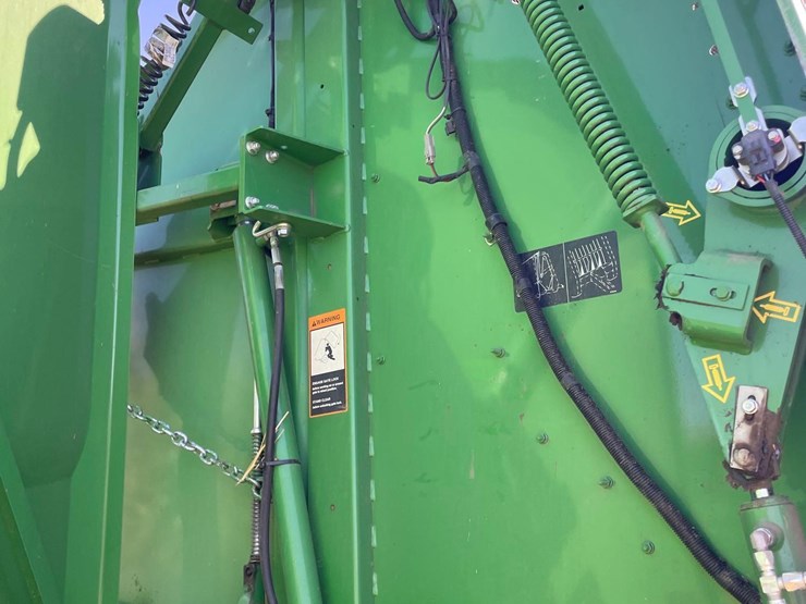 2019-john-deere-560m-image-29