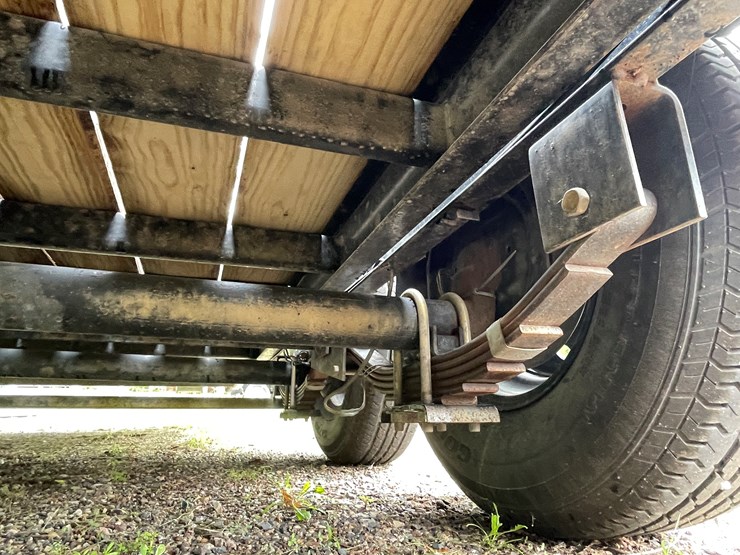#166-•-2024-big-tex-22'-tilt-bed-equipment-trailer-(has-wi-title)-image-21