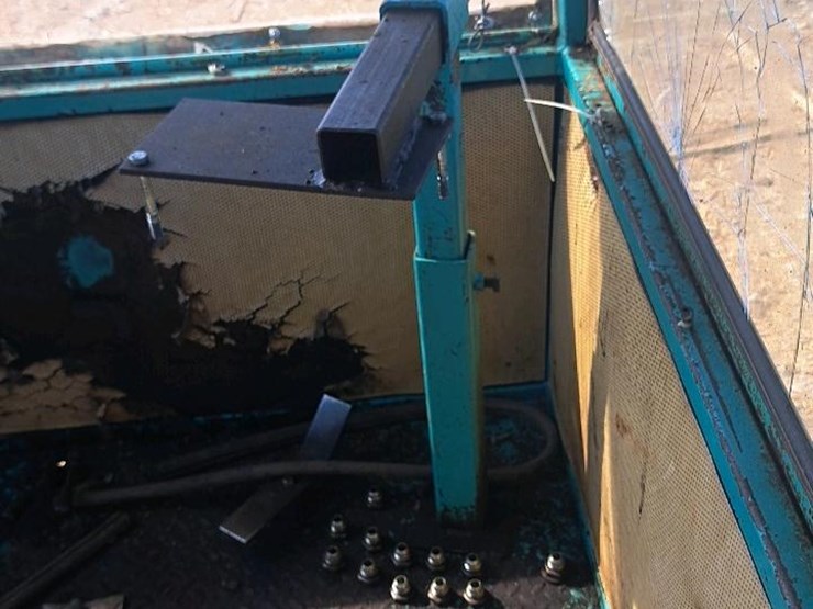 #276-•-helle-operators-cab*-image-8
