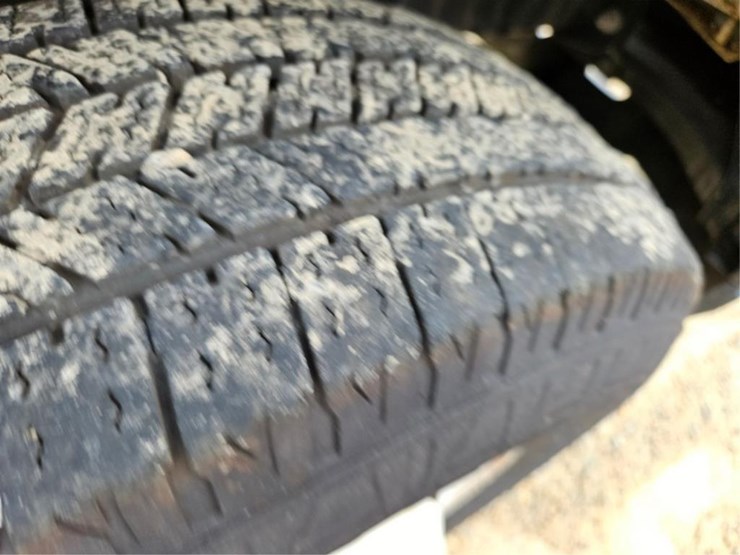 2019-ford-e450-image-31