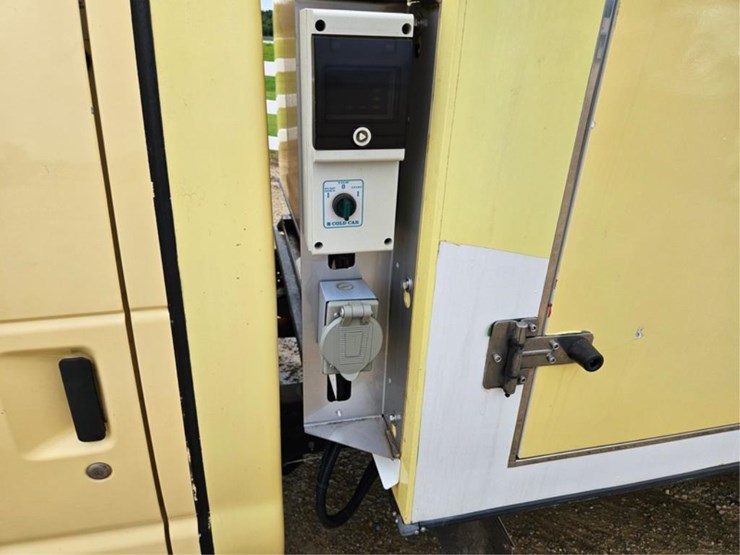 2019-ford-e450-image-11