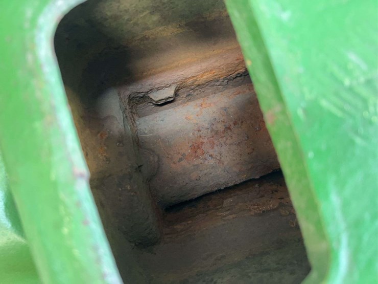 john-deere-e-1-1/2hp-engine-image-12