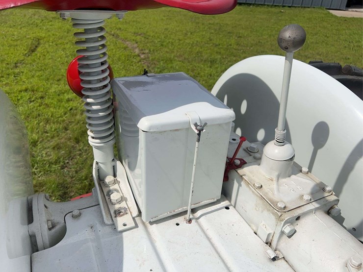 farmall-cub-demonstrator-image-37