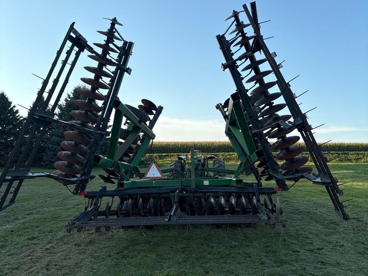 john-deere-630-image-4