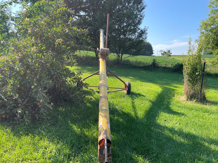 #5477-•-28'-mayrath-grain-elevator-image-2