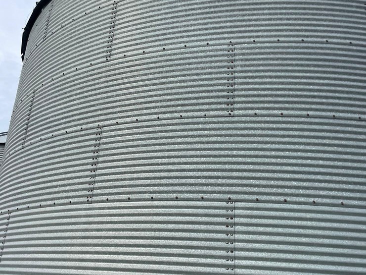 8,000-bushel-dryer-grain-bin-image-11