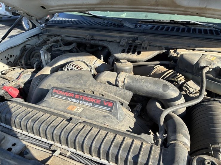 2006-ford-f550-image-10