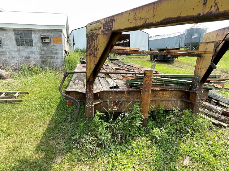 #5459-•-1975-dyna-weld-fifth-wheel-tir-axle-trailer-(has-wi-title)-image-16