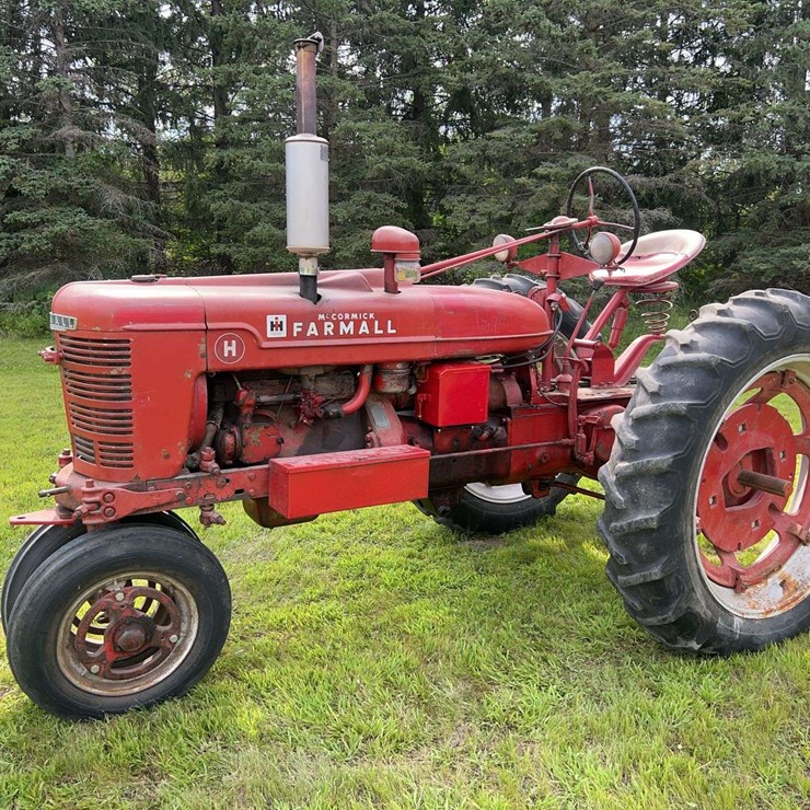 1947 Farmall H