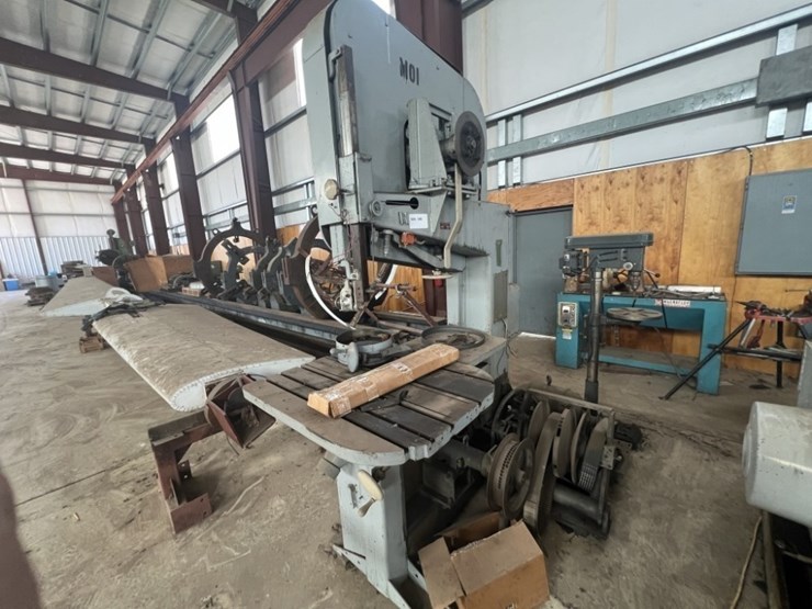 doall-36-r-vertical-band-saw-image-1