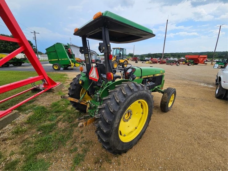 john-deere-2155-image-5