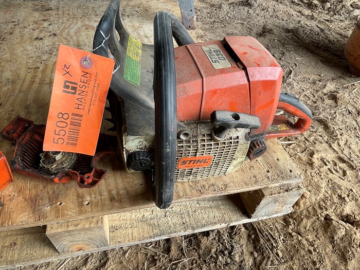 #5508-•-(2)-chain-saws-image-10