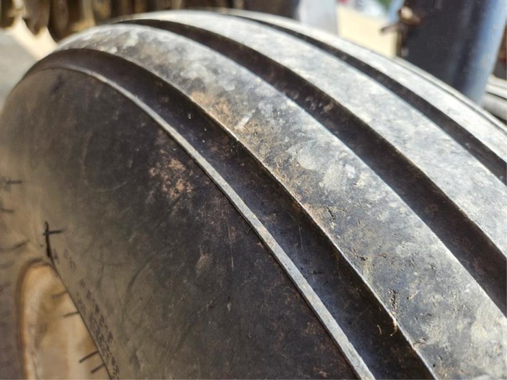 case-ih-5400-image-59
