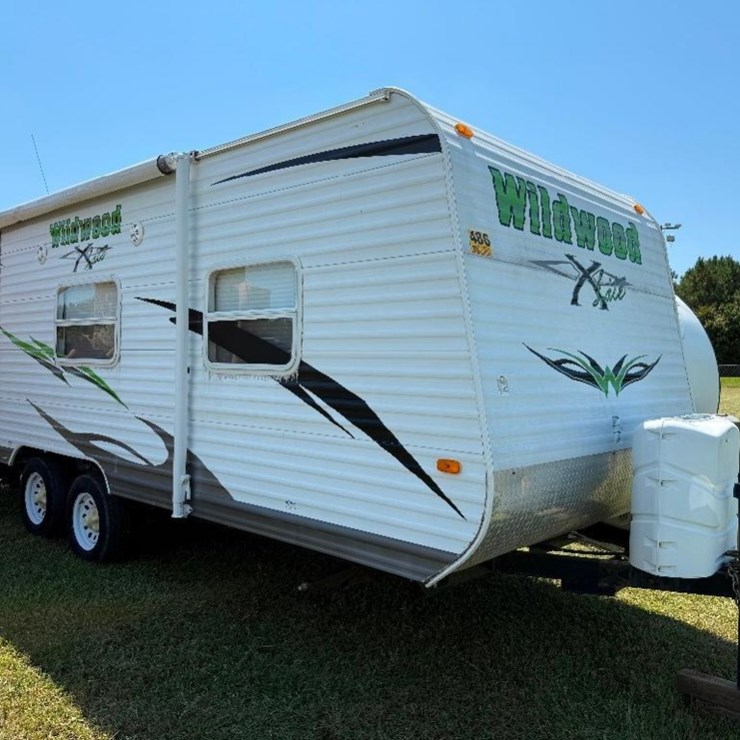 2009 WILDWOOD X-LITE 22RB CAMPER