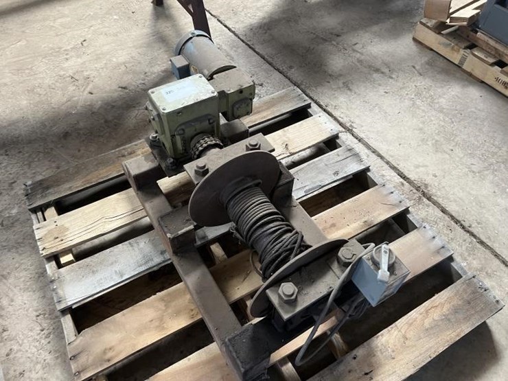flexaline-dtm2062-1-electric-winch-image-2