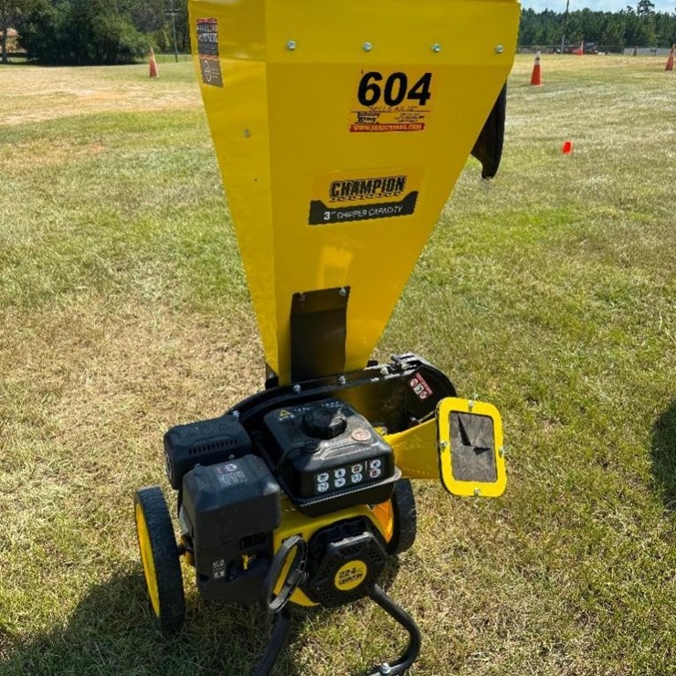 CHAMPION 3" CHIPPER (224CC MOTOR)