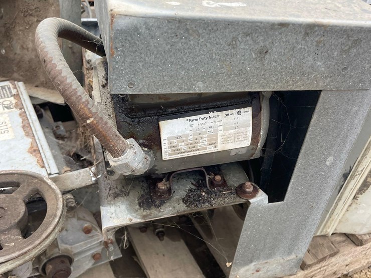 2--pallets-of-auto-curtain-motors-image-6