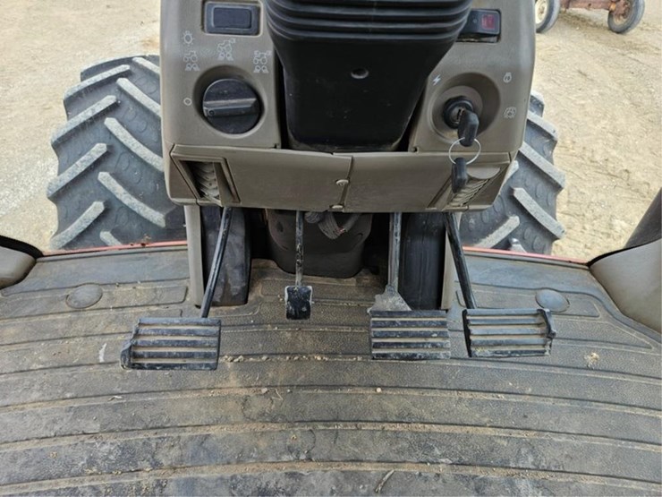 case-ih-mx285-image-29