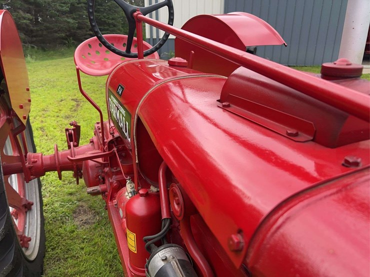 farmall-f-14-image-11
