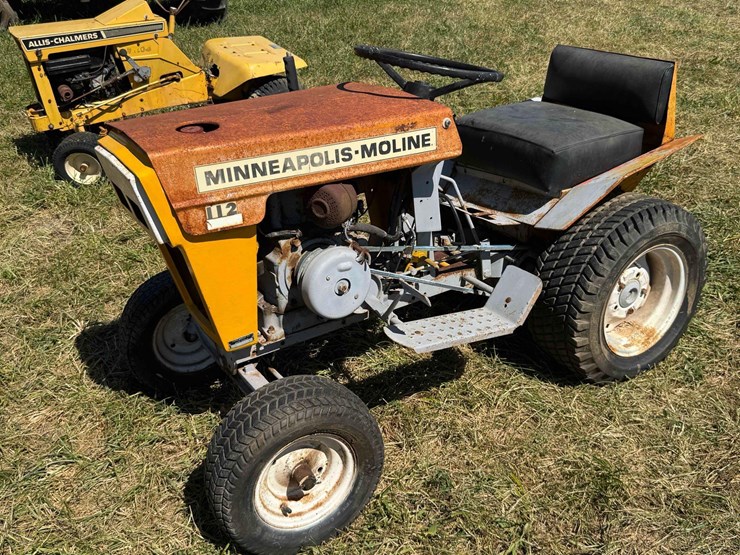 mm-112-garden-tractor,-parts-image-1