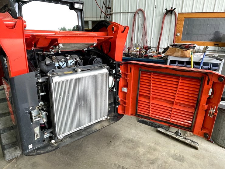 kubota-svl65-2-image-49