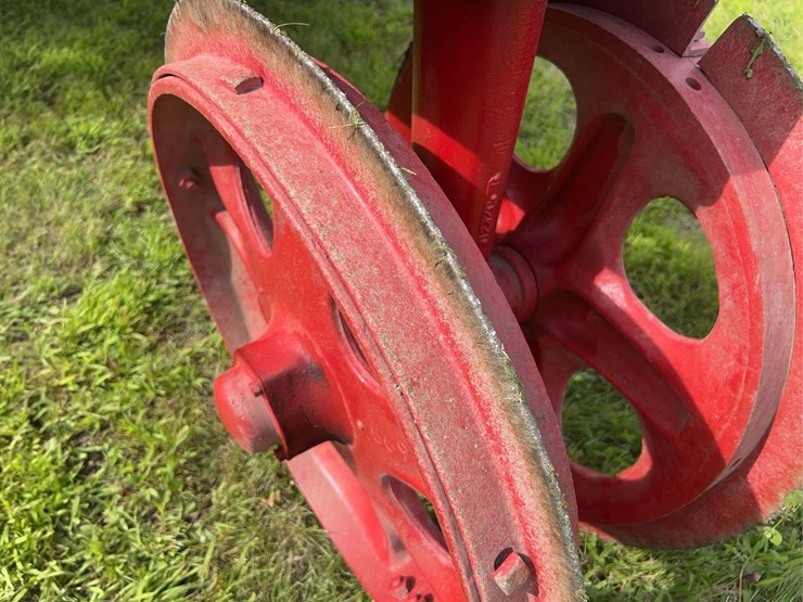 1940-farmall-h-distillate-image-16