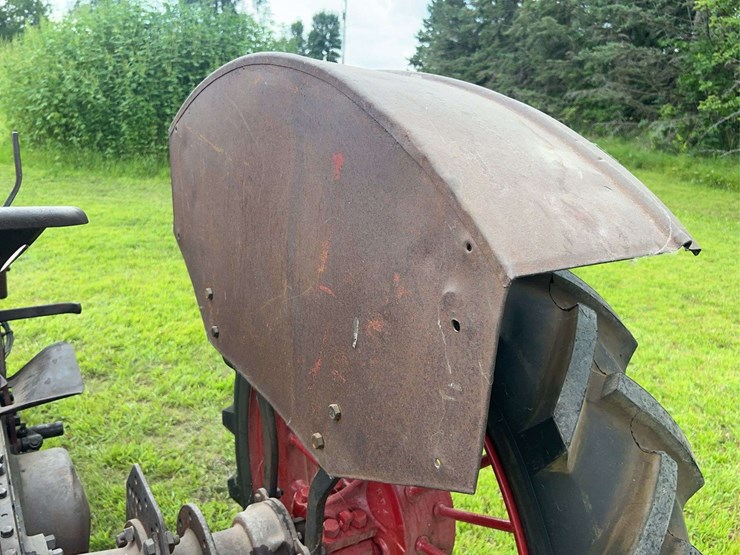 farmall-f12-image-36