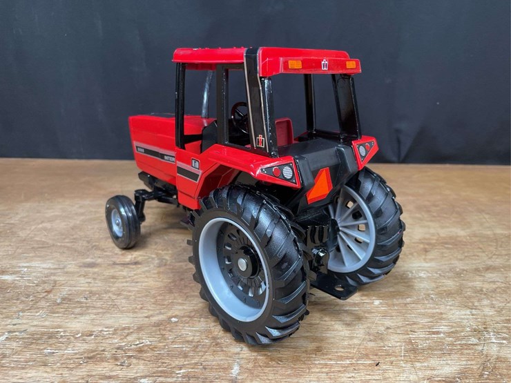 1/16-ih-5088-1981-special-edition-nib-ertl-image-5