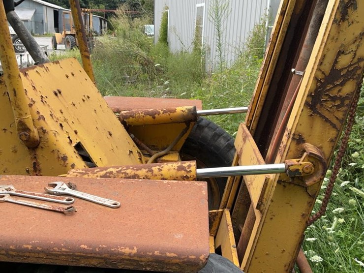 #205-•-hyster-forklift-image-19