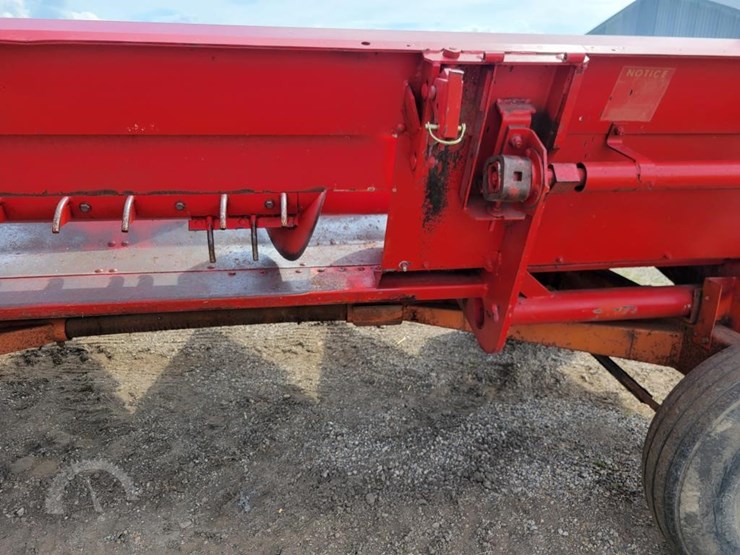 massey-ferguson-1163-image-4