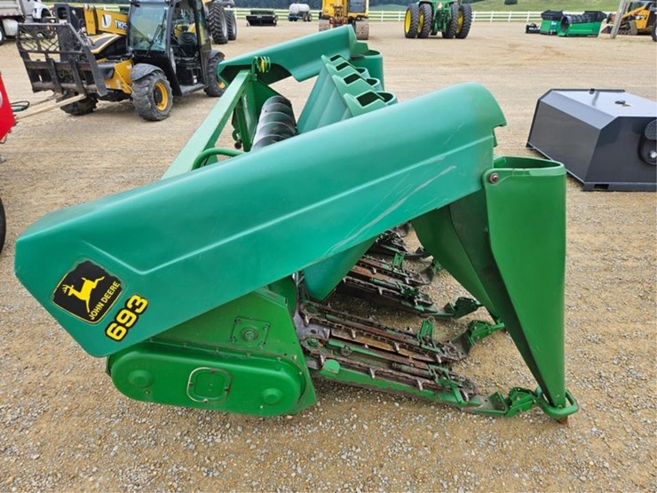 john-deere-693-image-6