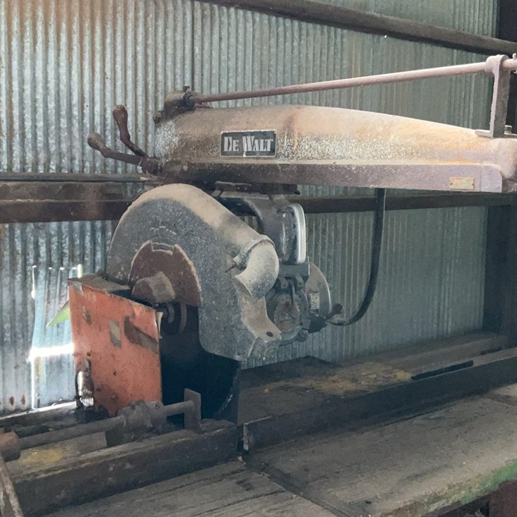 #143 • DeWalt Sliding Arm Saw