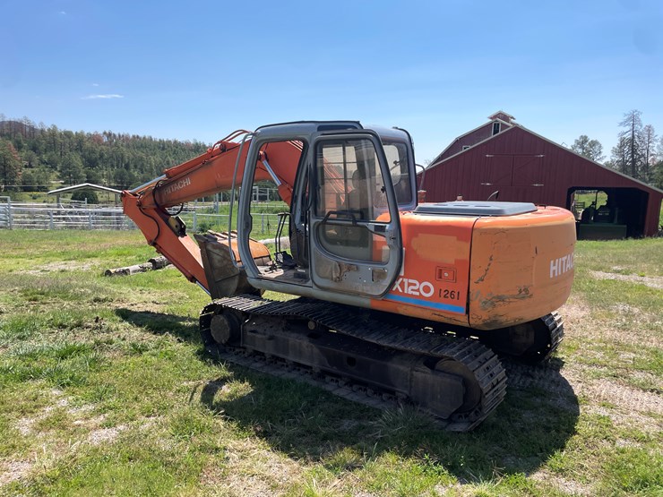 hitachi-ex120-image-3