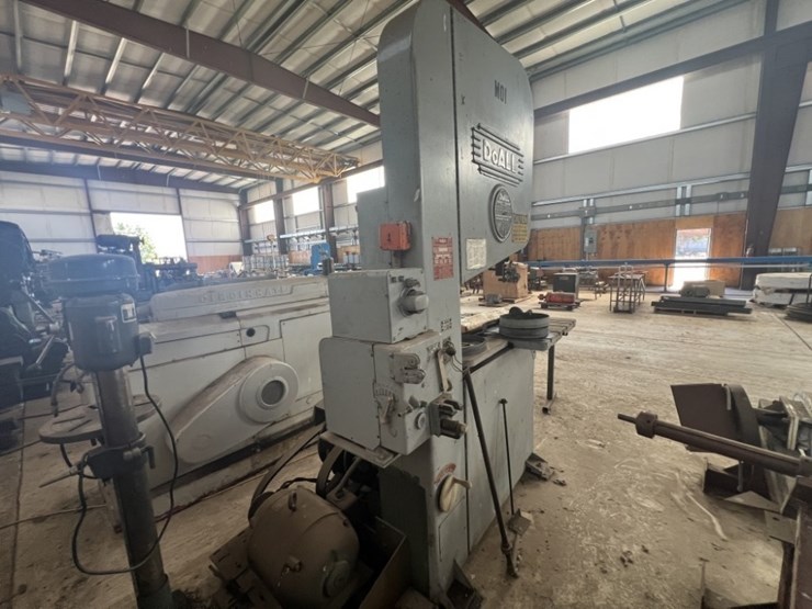 doall-36-r-vertical-band-saw-image-5
