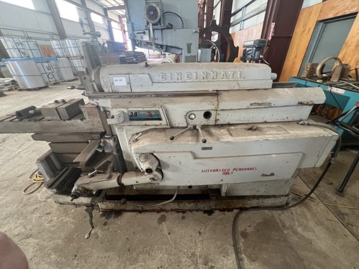 cincinnati-28"-heavy-duty-shaper-image-1