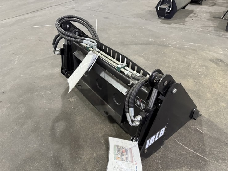 2025-ir-27"-4-in-1-bucket-image-4