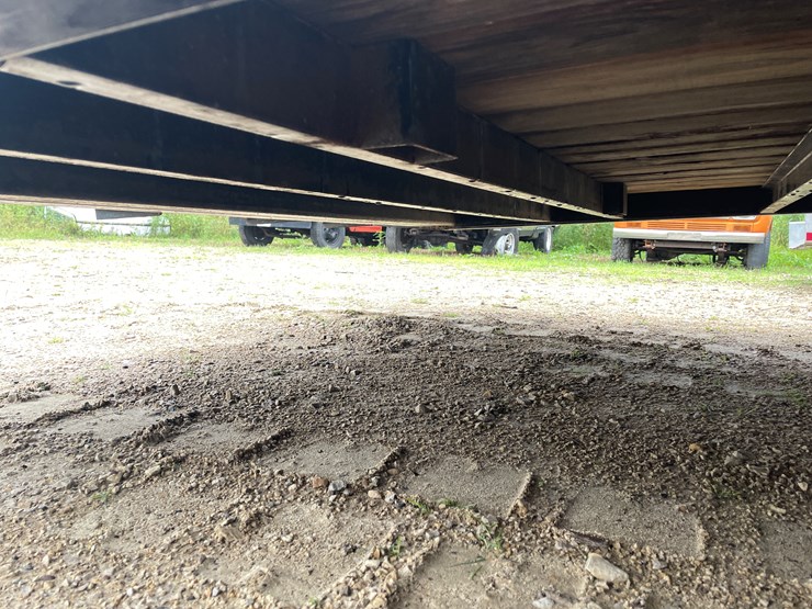 #164-•-2023-pj-tilt-top-16'-utility-trailer-(has-wi-title)-image-25