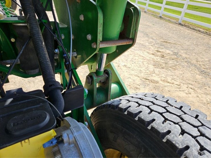 #225-•-westfield-130-71-13"-grain-auger-image-85