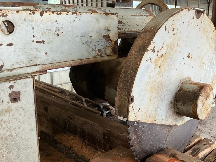 #142-•-beach-machine-chopsaw-image-8
