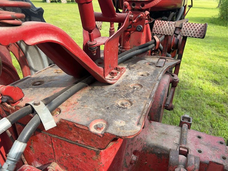 1947-farmall-h-image-35