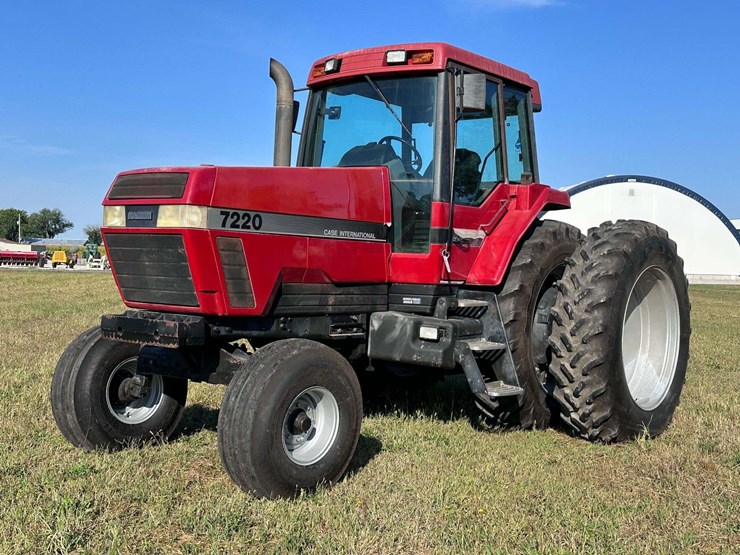 case-ih-7220-image-2