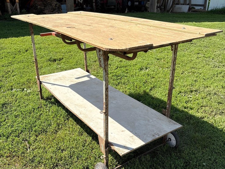 portable-work-bench-image-3