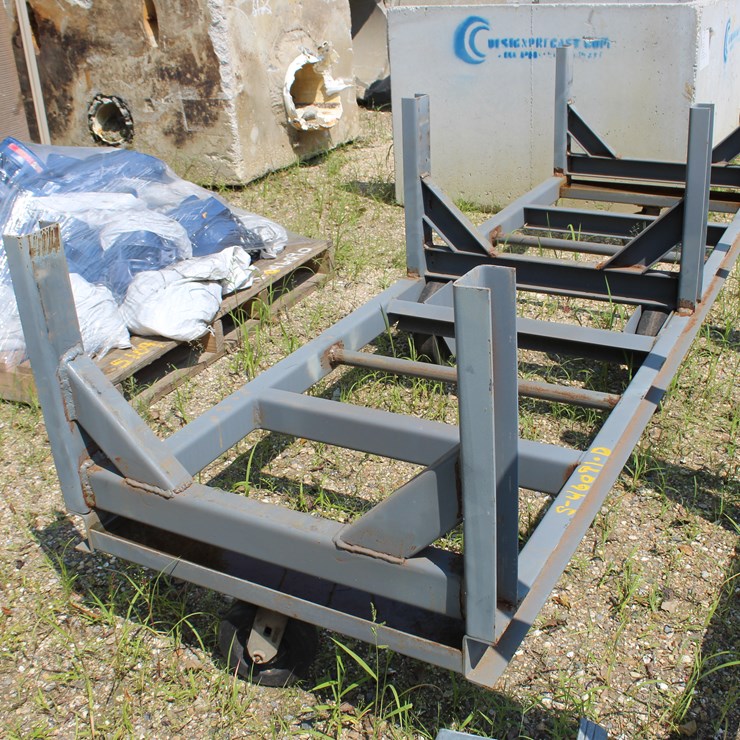 #5106 • 1 HEAVY DUTY PIPE CART